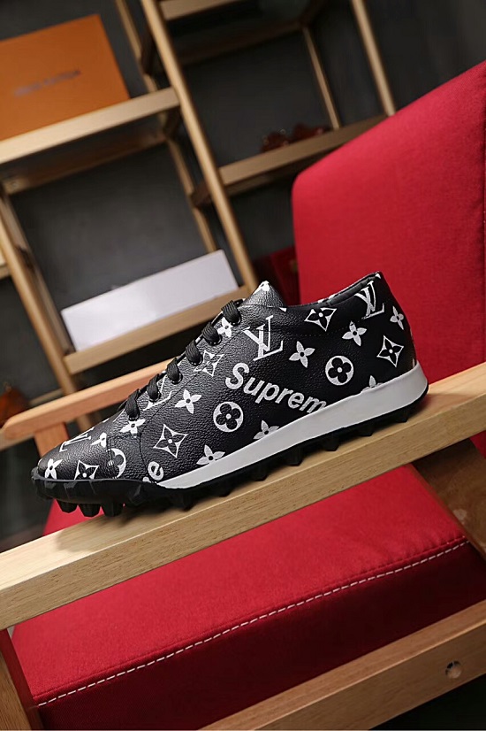 Tênis couro Louis Vuitton x Supreme - Imagem 4