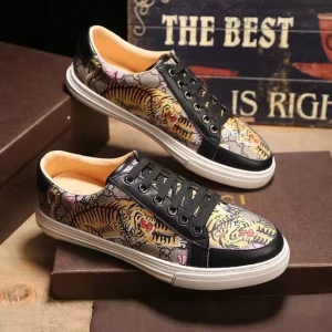 Tênis de Couro Gucci