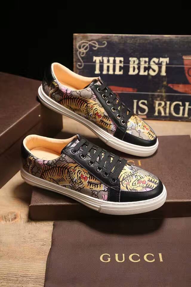 Tênis de Couro Gucci - Imagem 3