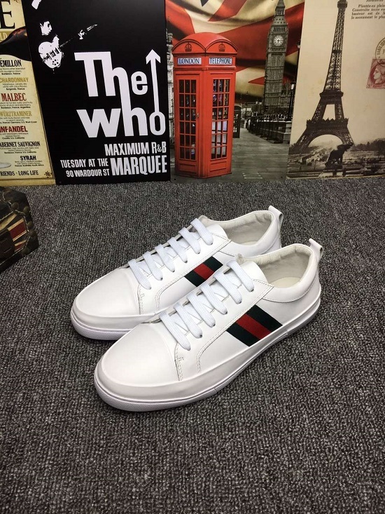 Tênis de Couro Gucci