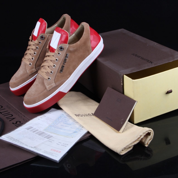 Tênis de Couro Louis Vuitton - Imagem 6