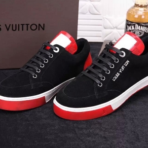 Tênis de Couro Louis Vuitton
