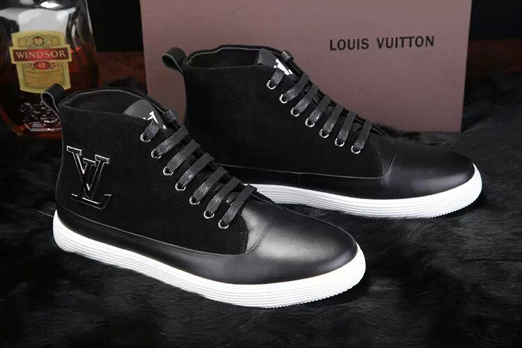 Tênis de Couro Louis Vuitton - Imagem 2