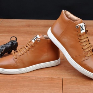 Tênis de Couro Louis Vuitton