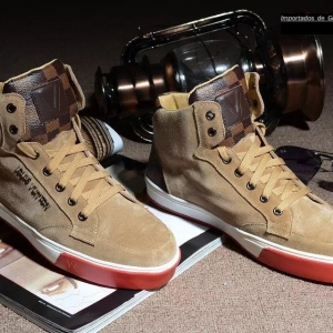 Tênis de Couro Nobuck Louis Vuitton