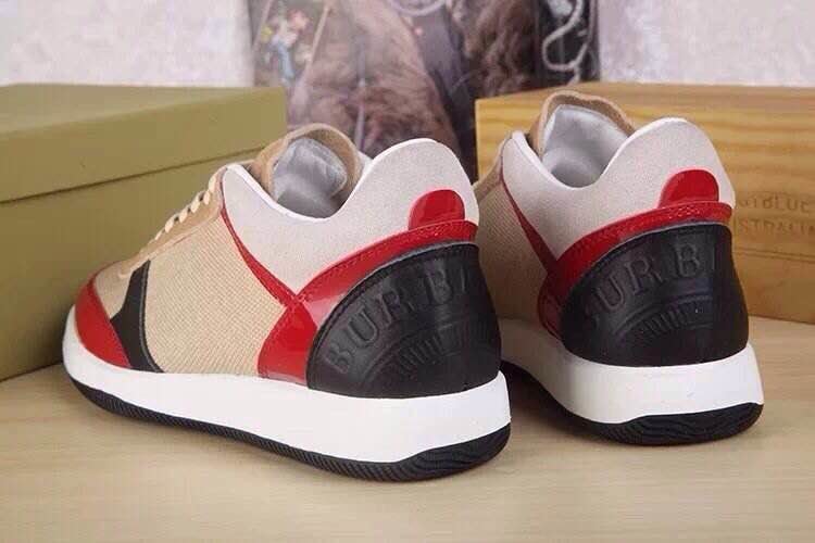 Tênis de Couro e Lona Burberry - Imagem 5