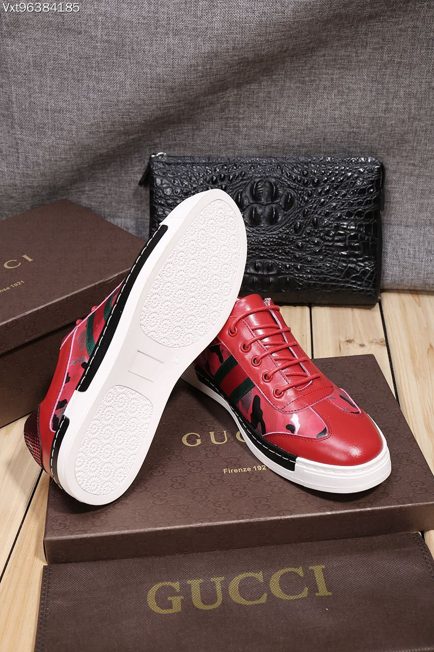 Tênis de couro Gucci - Imagem 3