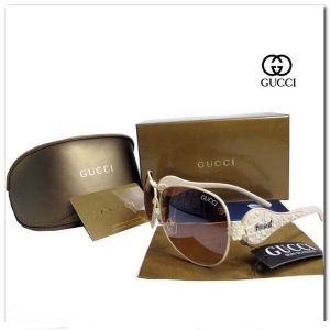 Óculos de Sol Fem. Gucci 124s